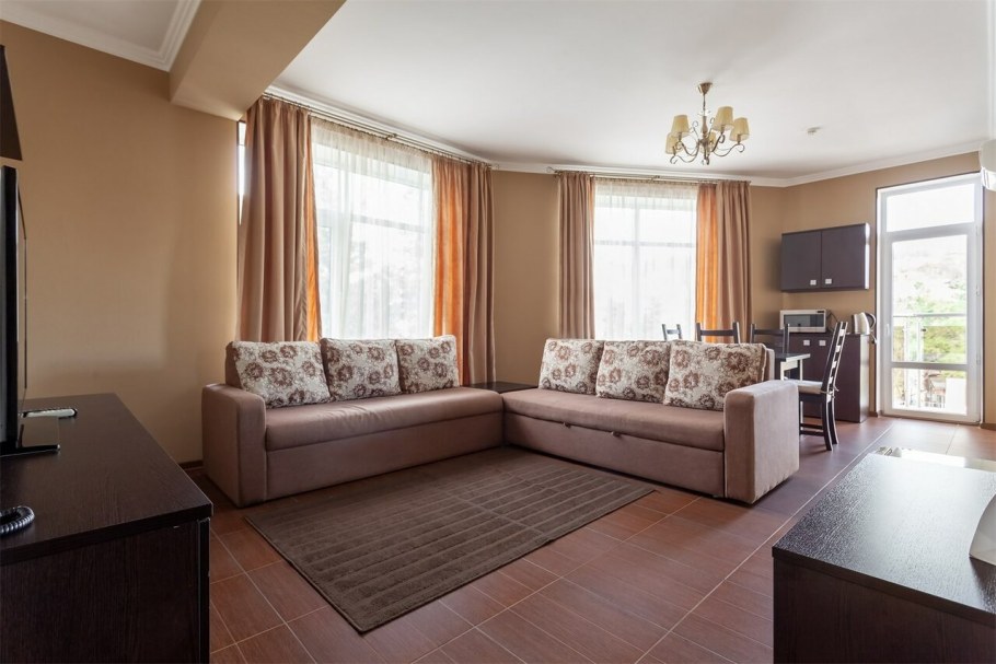 Грейс отель в диване