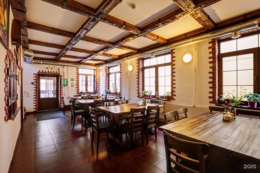 Санкт-Петербург, Боровая улица, 104. Отель 365