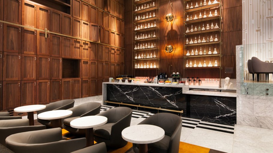 Шератон лобби бар