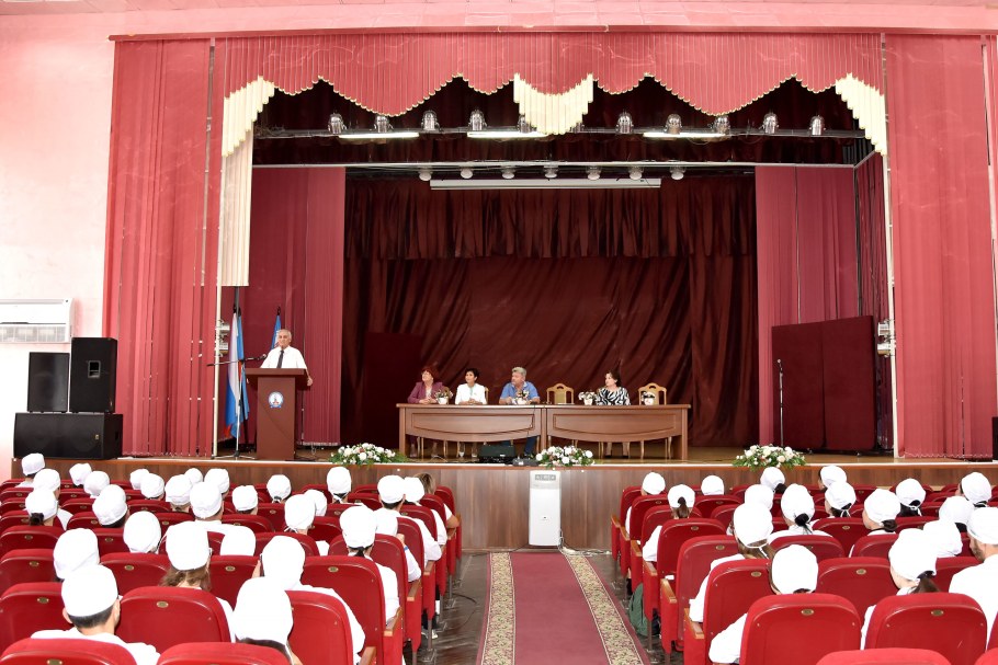 Актовый зал для лекций медицинская Кафедра