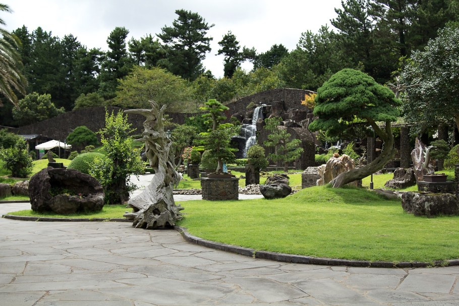 Парк бонсай Чеджу