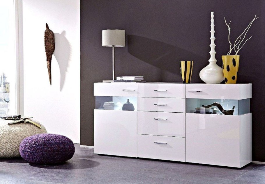 Комод в спальню