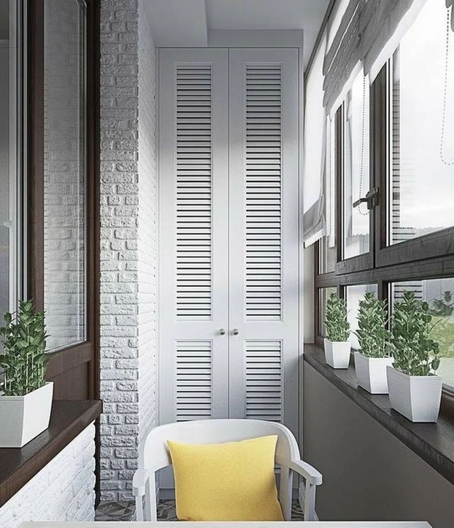 Современная отделка балкона