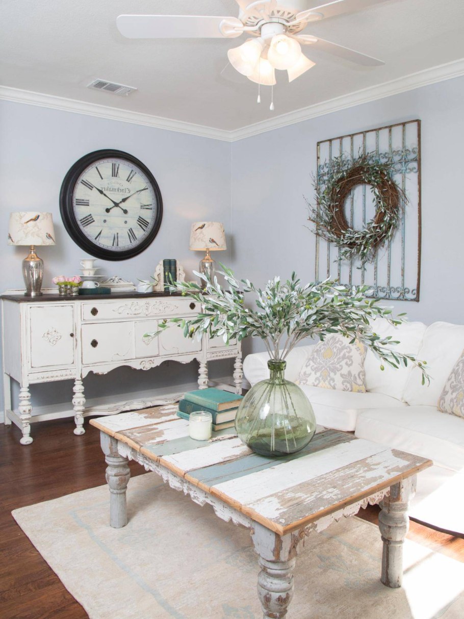 Шебби Шик в интерьере гостиной