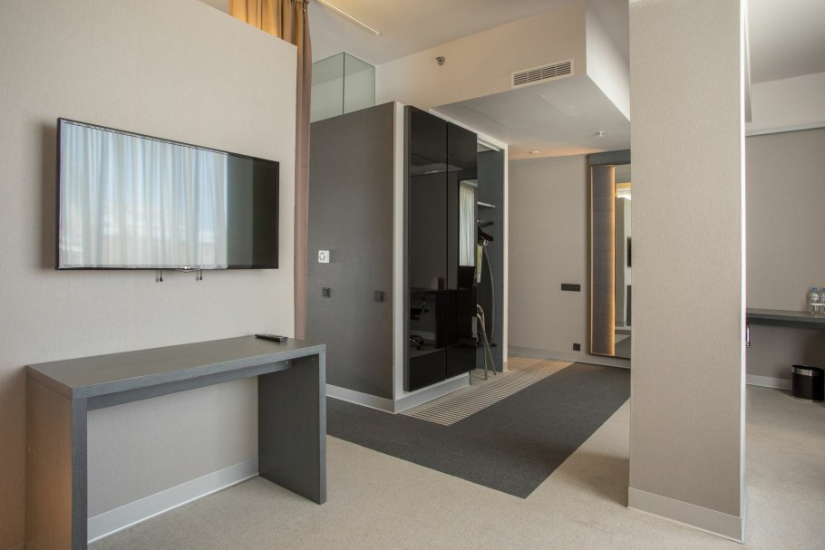 Four elements Екатеринбург