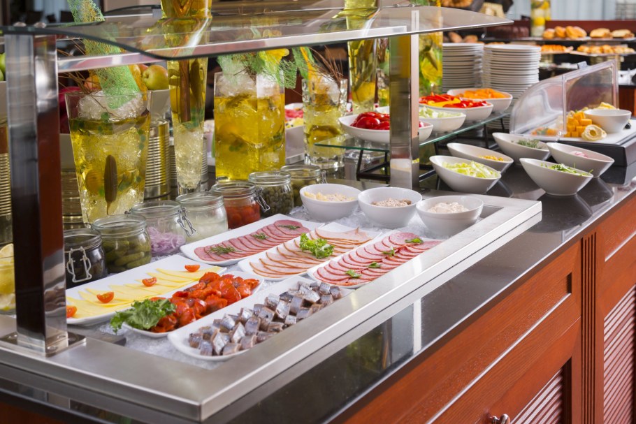 Завтрак Марриотт Тверская шведский стол