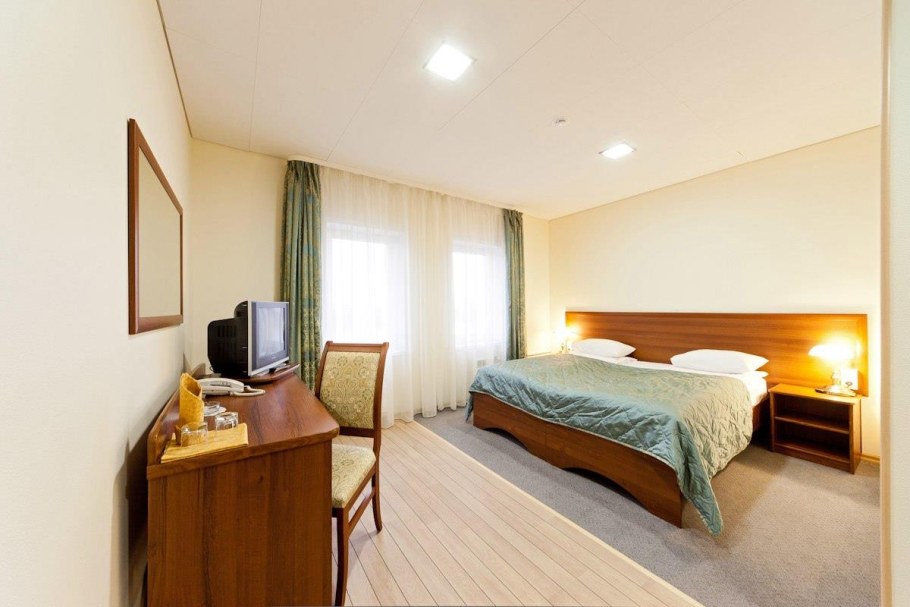 Коломна гостиница 40-й Меридиан