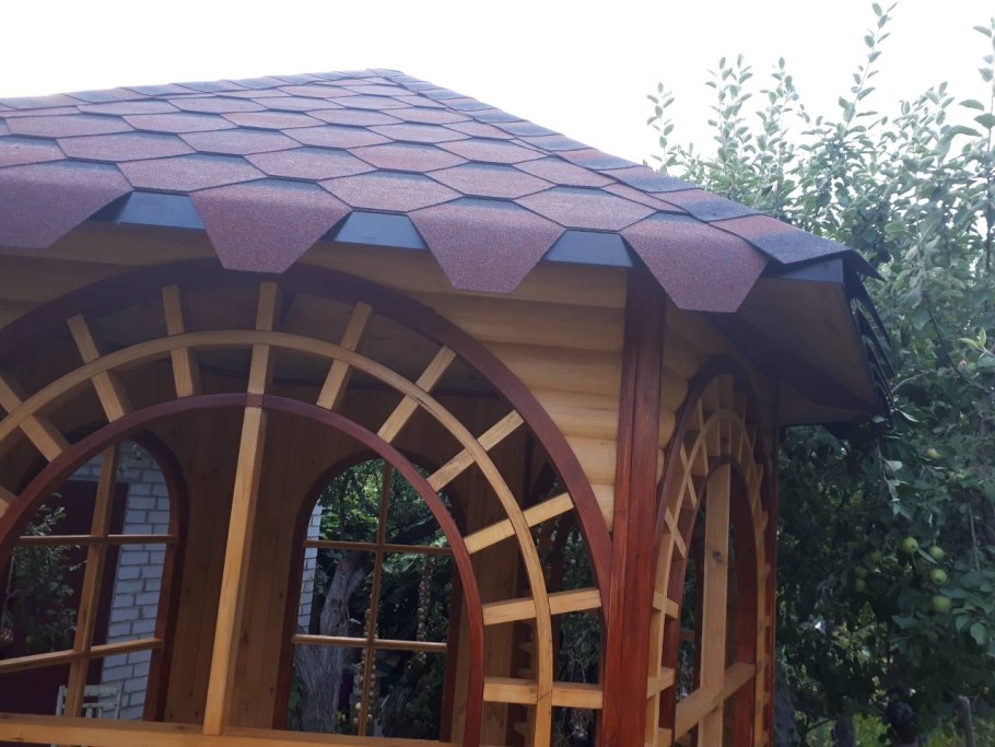 Беседка с гибкой кровлей