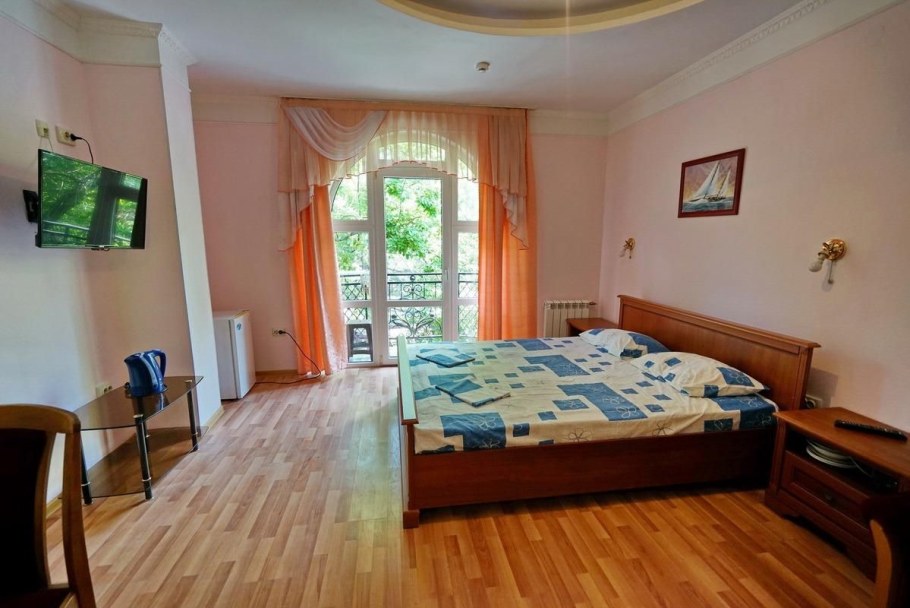 Лазаревское гостевой дом Марина ул.Победы 216а