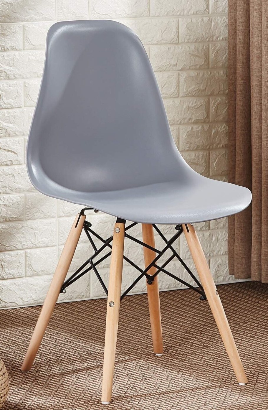 Eames (Эймс) DC 111