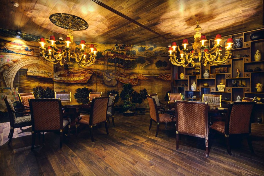 Солюкс клаб ресторан