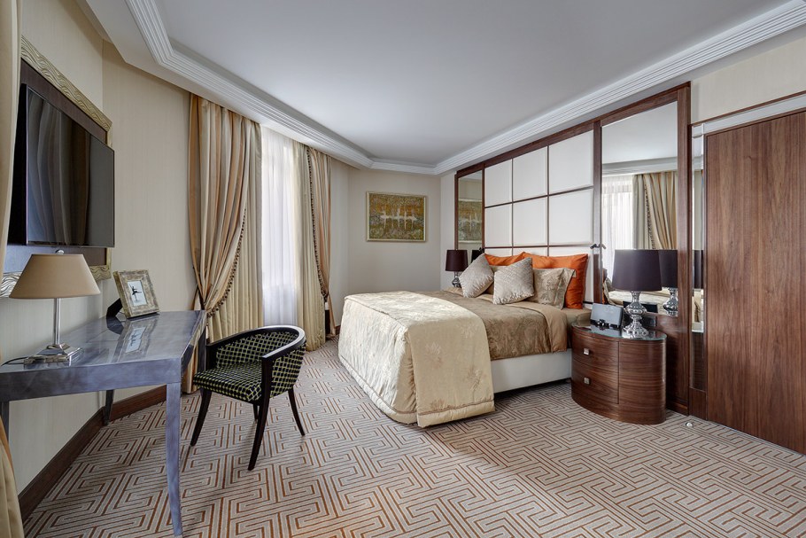 Аврора Люкс Марриотт