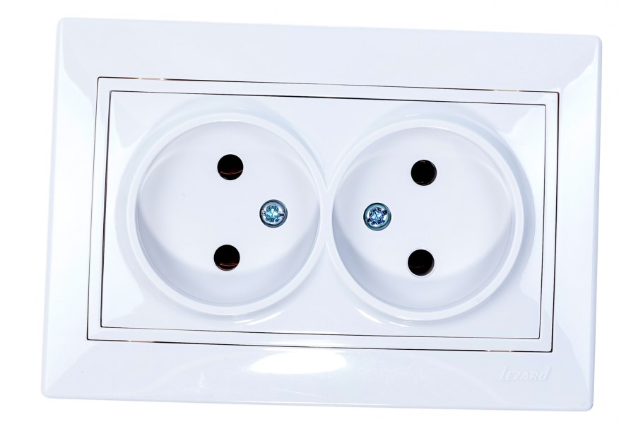 Elbi розетка zena