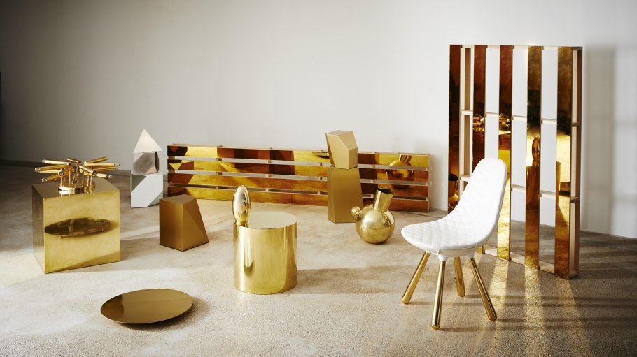 Латунь в интерьере помещений