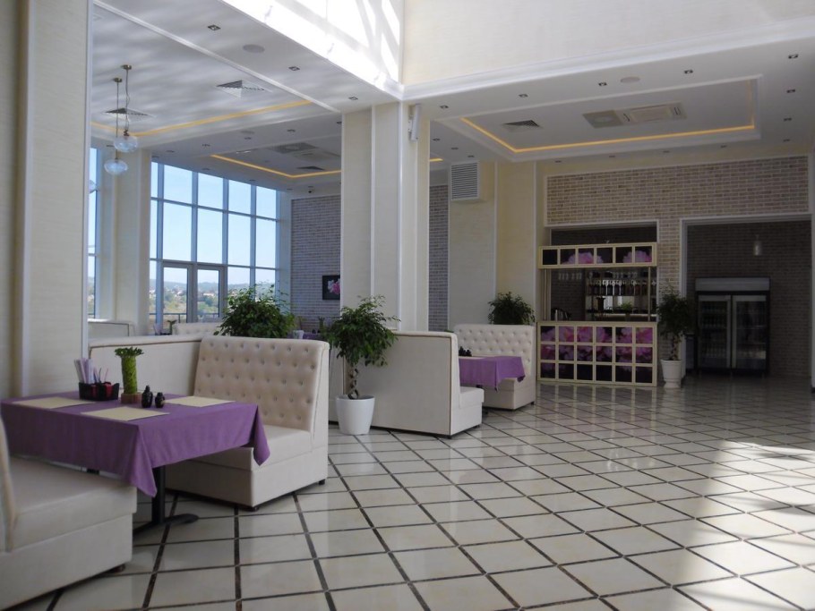 Отель Тийналла Грозный