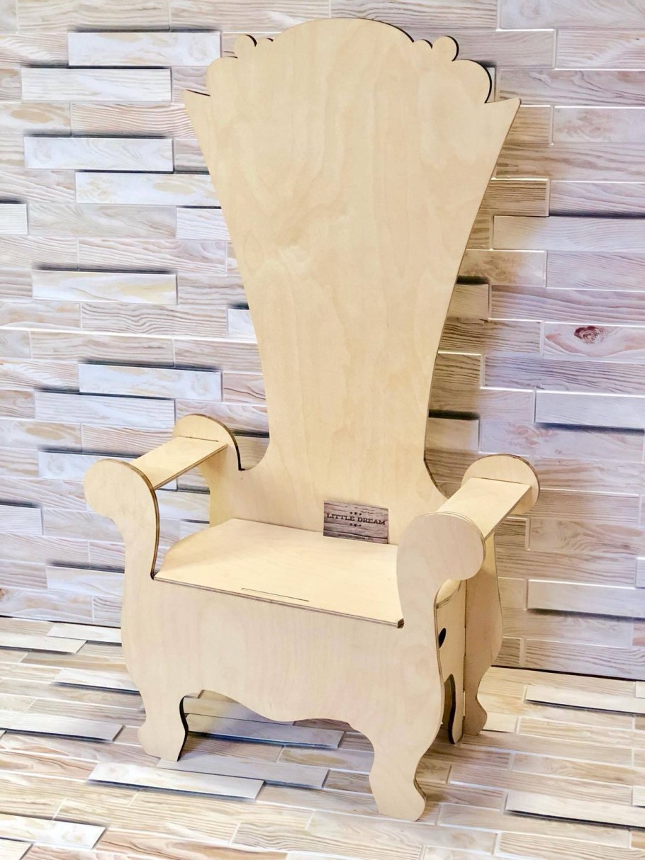 Королевский трон для принцессы