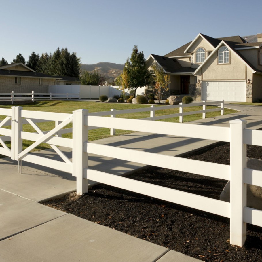 Забор фестиро в стиле ранчо