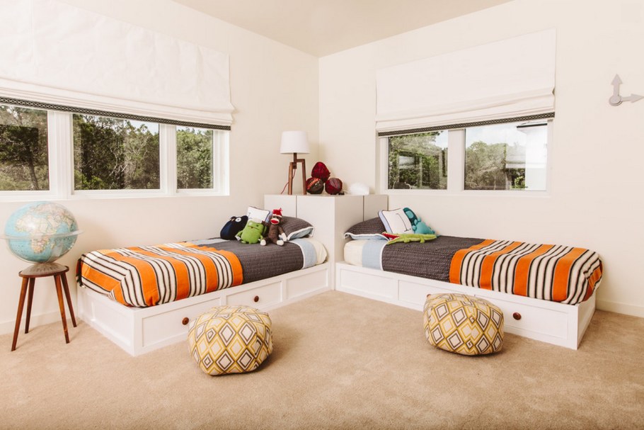 Комната с двумя кроватями