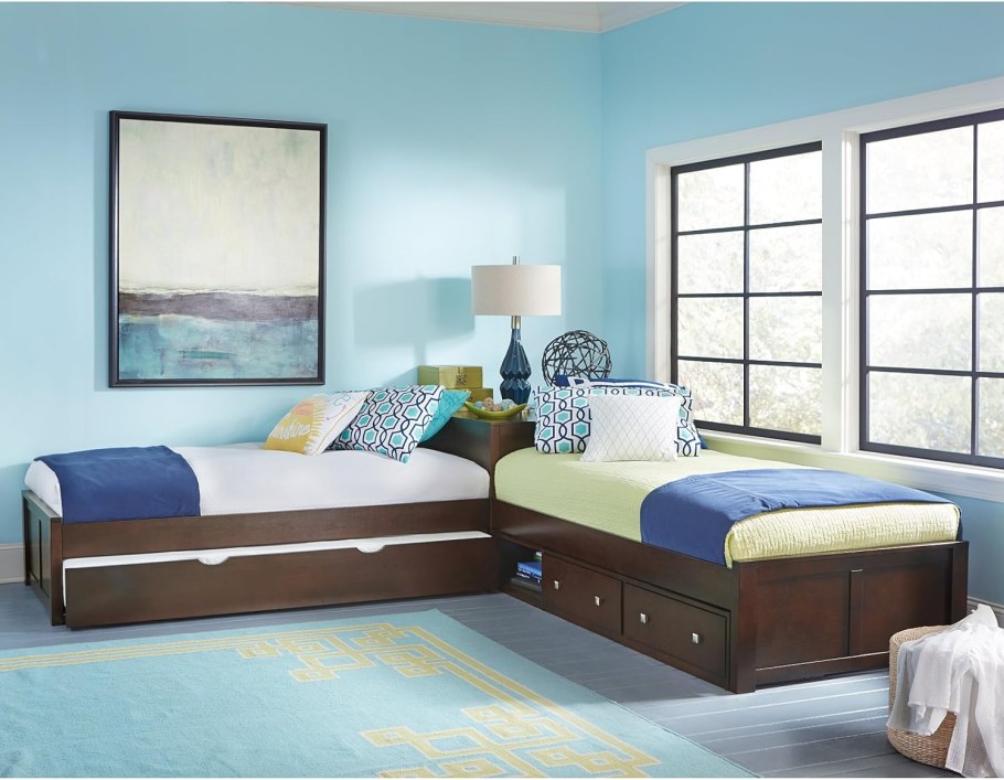 Кровати углом для двоих детей