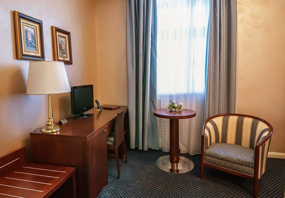 Отель Меркурий Санкт-Петербург