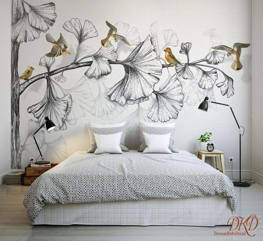 Художественная роспись стен в спальне