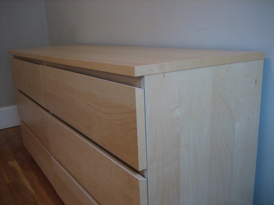 Комбинация стол комод МАЛЬМ