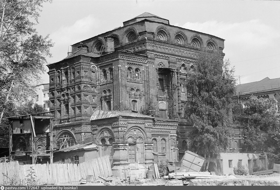 Ул Щепкина храм