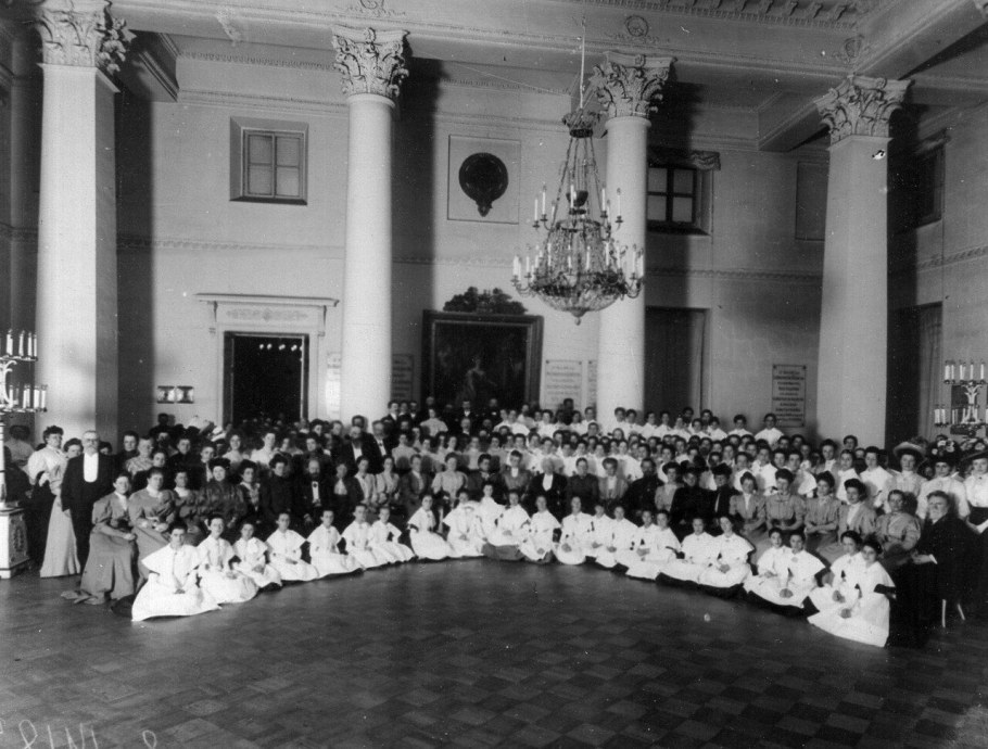 Елизаветинский институт благородных девиц