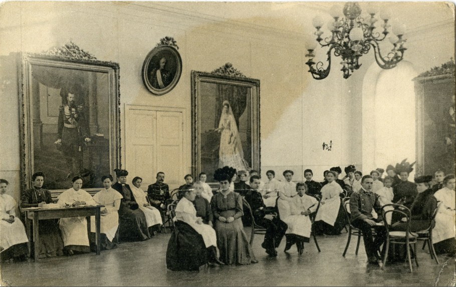 Институт благородных девиц в Москве 19 век