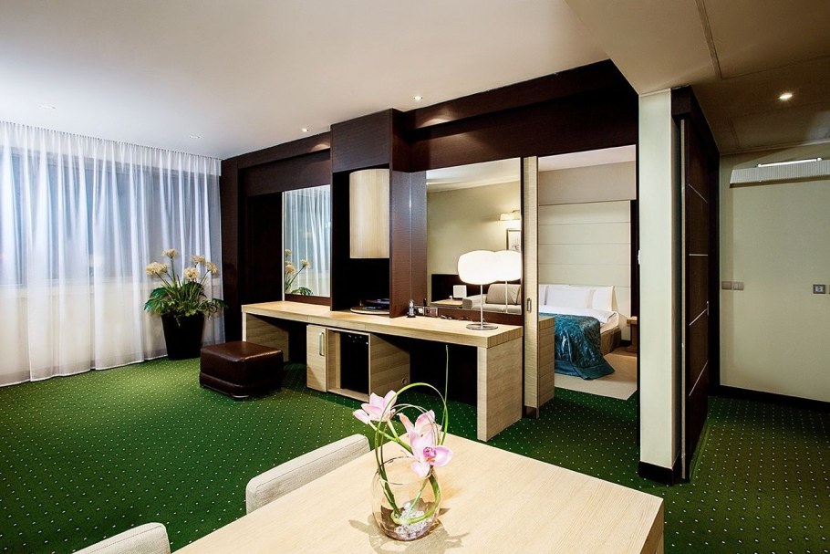 Отель Мираж Казань номер Люкс