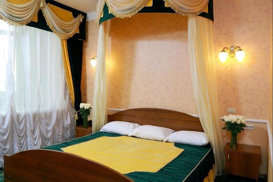 Отель Царский двор