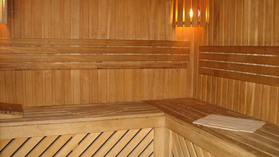 Гостиница четыре короны в Дмитрове