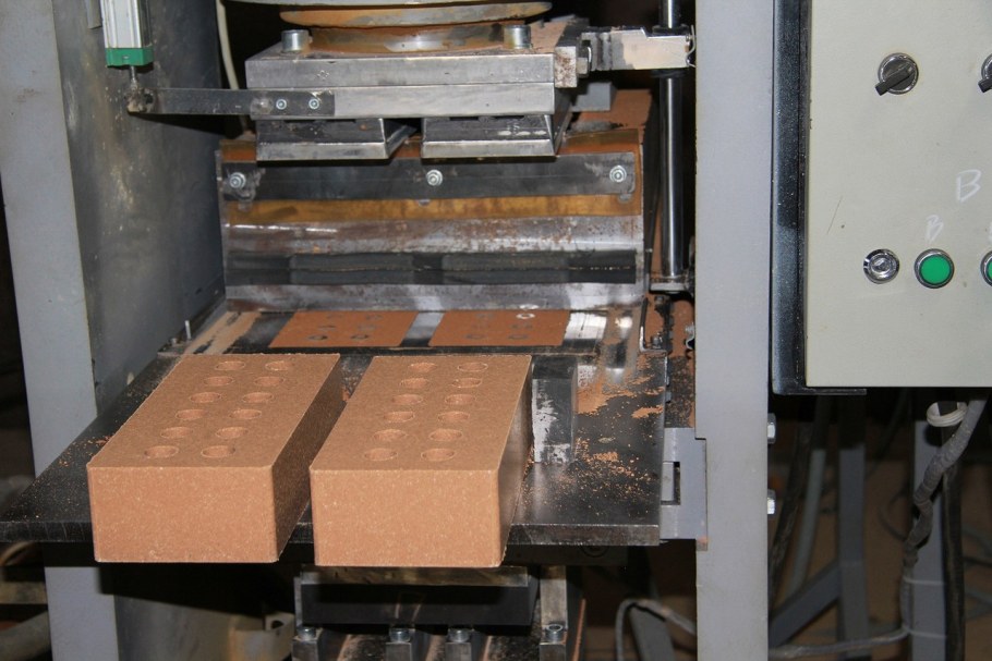 Технология гиперпрессования кирпича