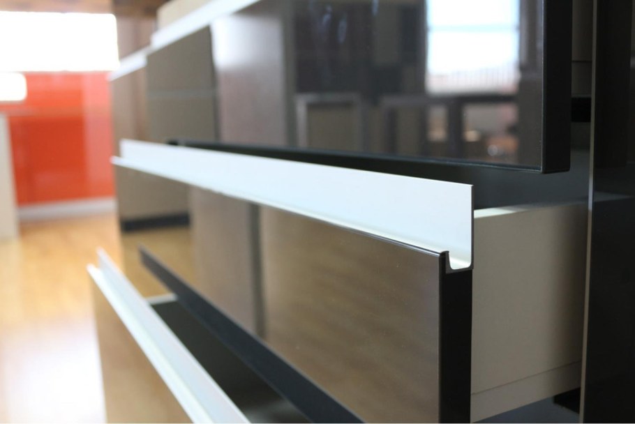 Ручка профиль Schuco 901056