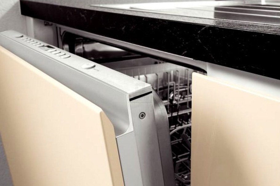 Посудомойка и ручка gola