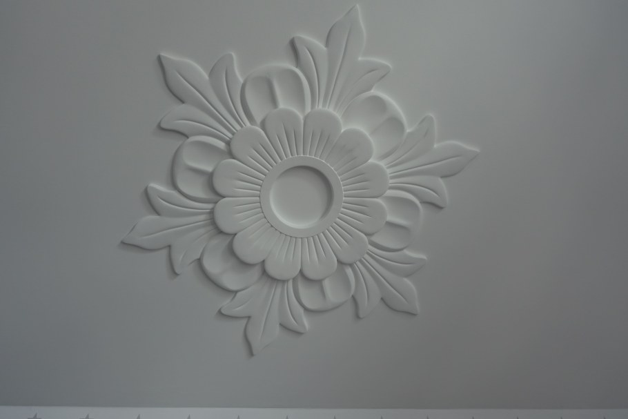 Потолочная розетка pa038