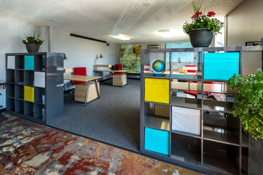 Стеллаж для коворкинга