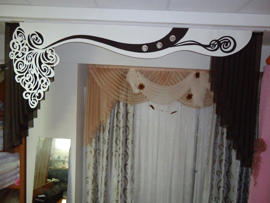 Ажурный ламбрекен м001