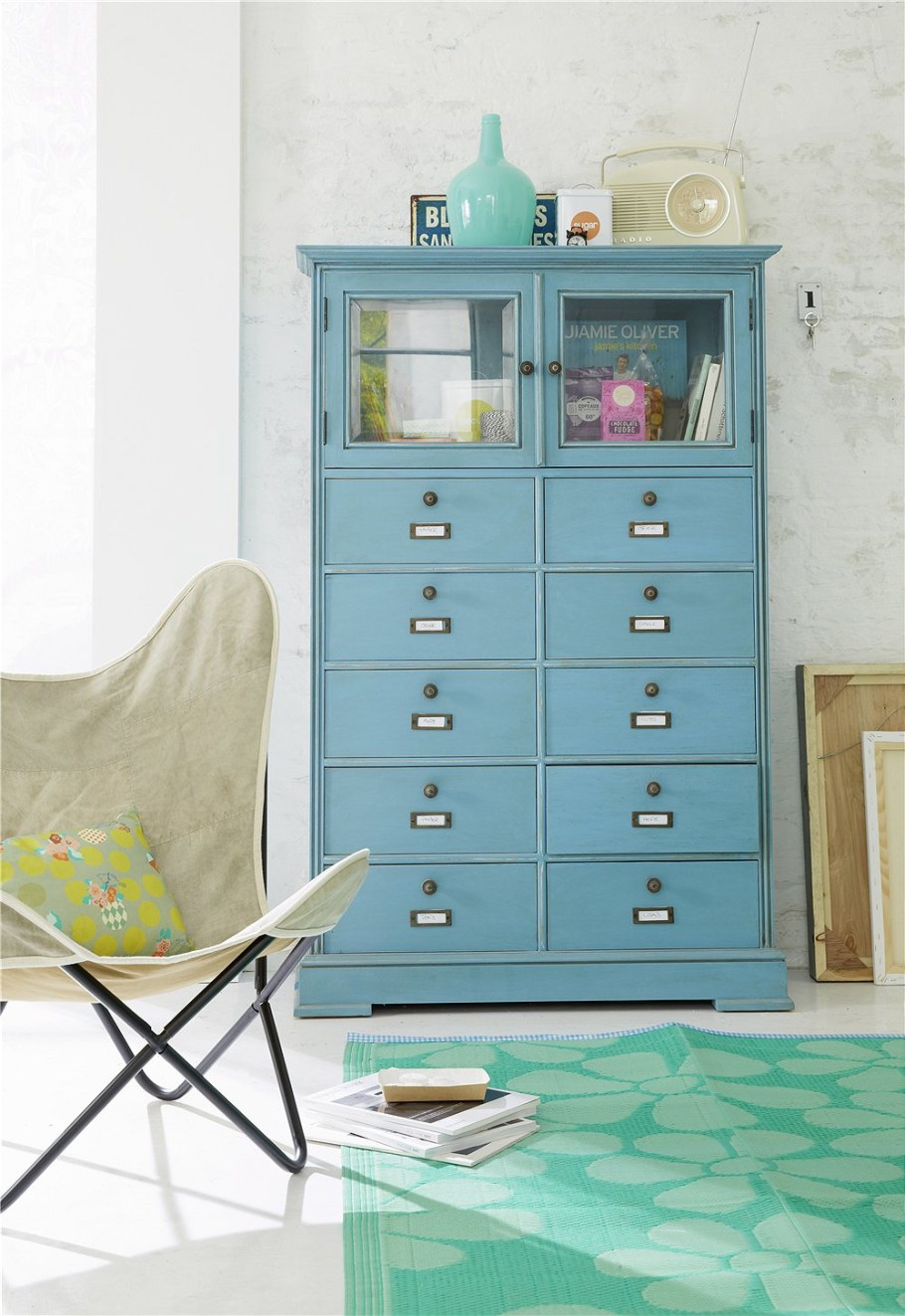 Украсить шкаф бирюзой