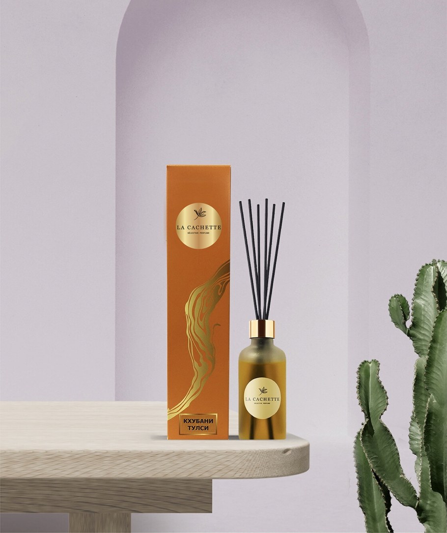 Интерьерный аромадиффузор с палочками
