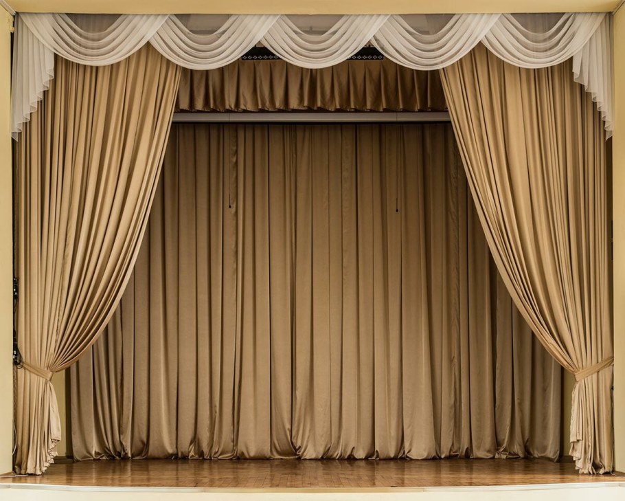 Занавес сцены