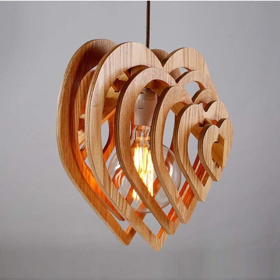 Деревянные дизайнерские люстры