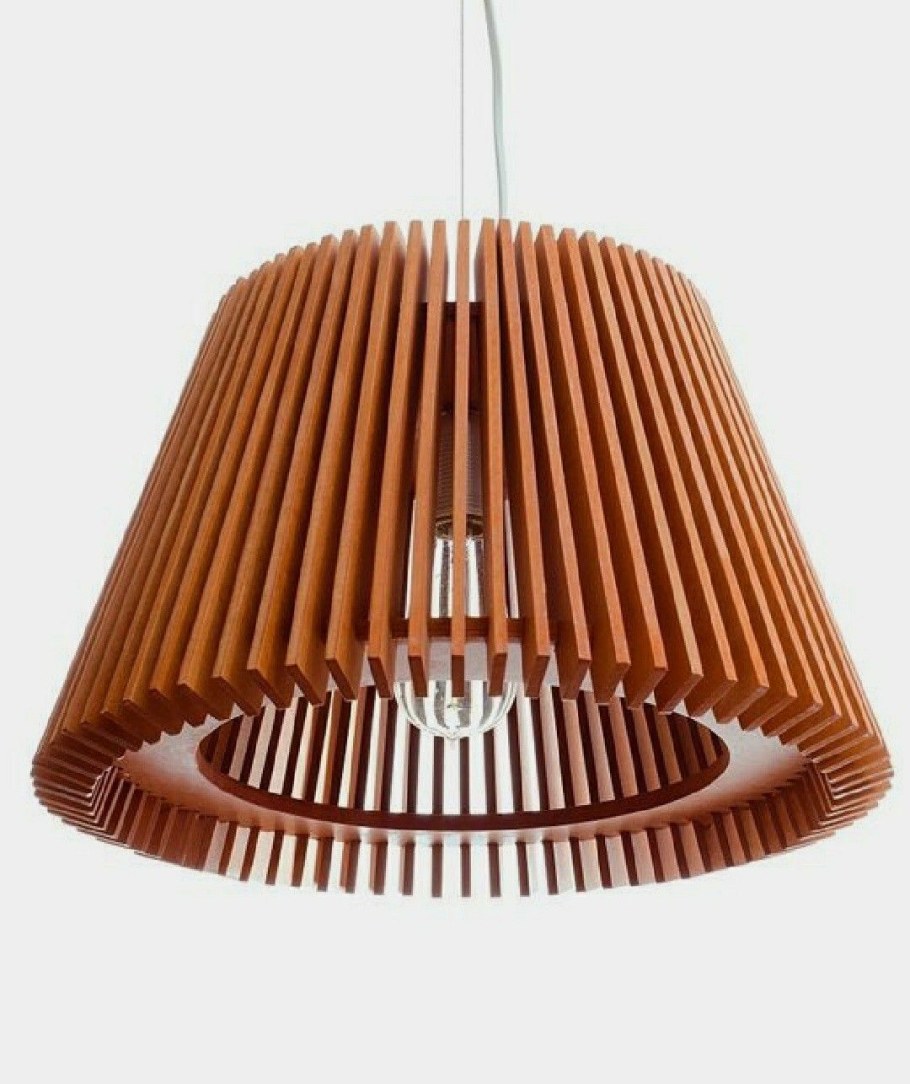 Деревянная люстра