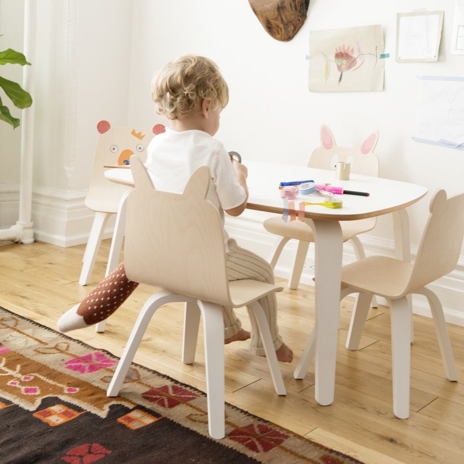 Детский столик