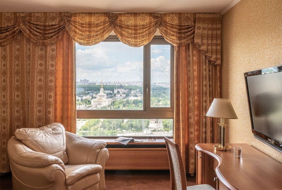 Люкс Гранд (Атлантис)