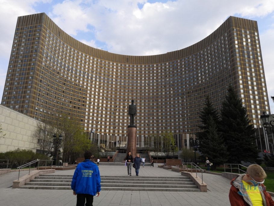 Гостиница космос Москва Архитектор