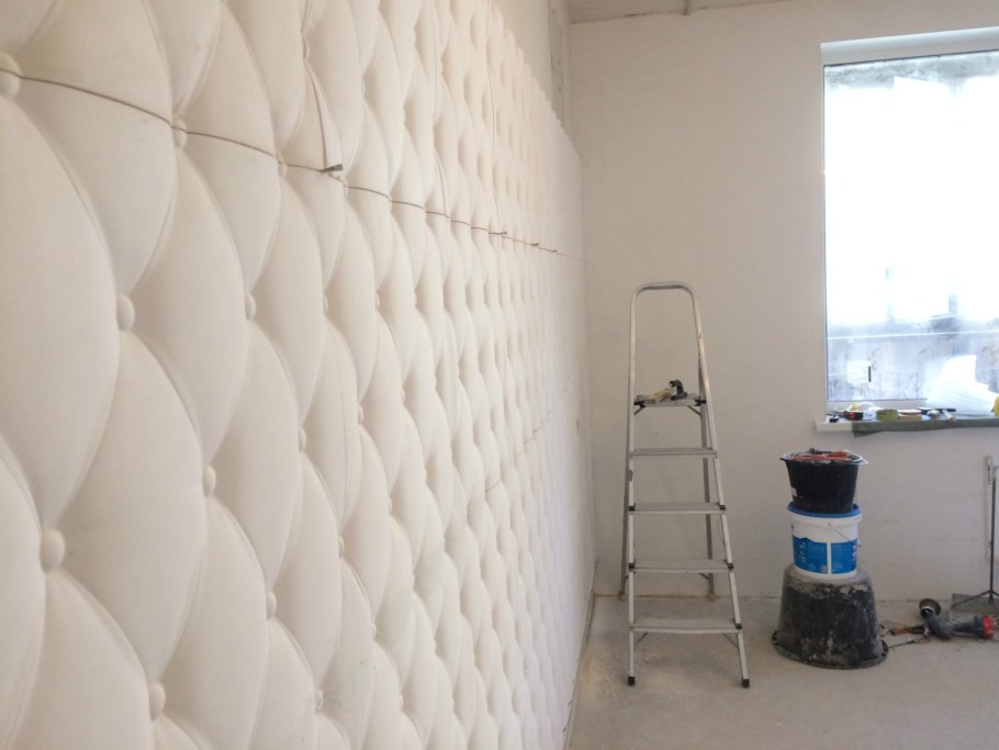 Гипсовая панель кожа