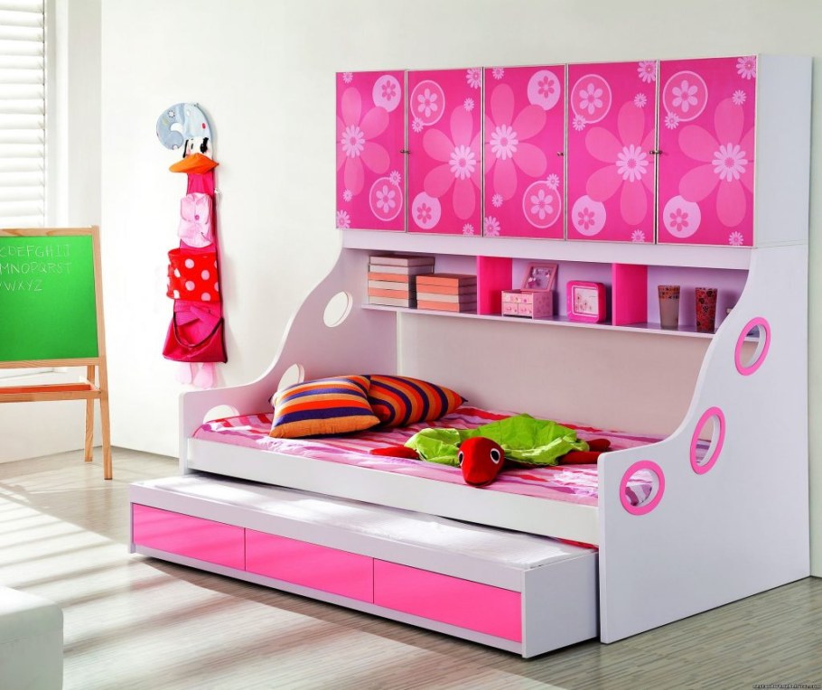 Детский кровать для девочки