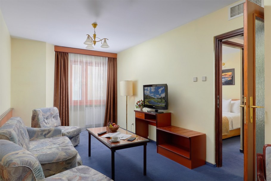 Отель крупно