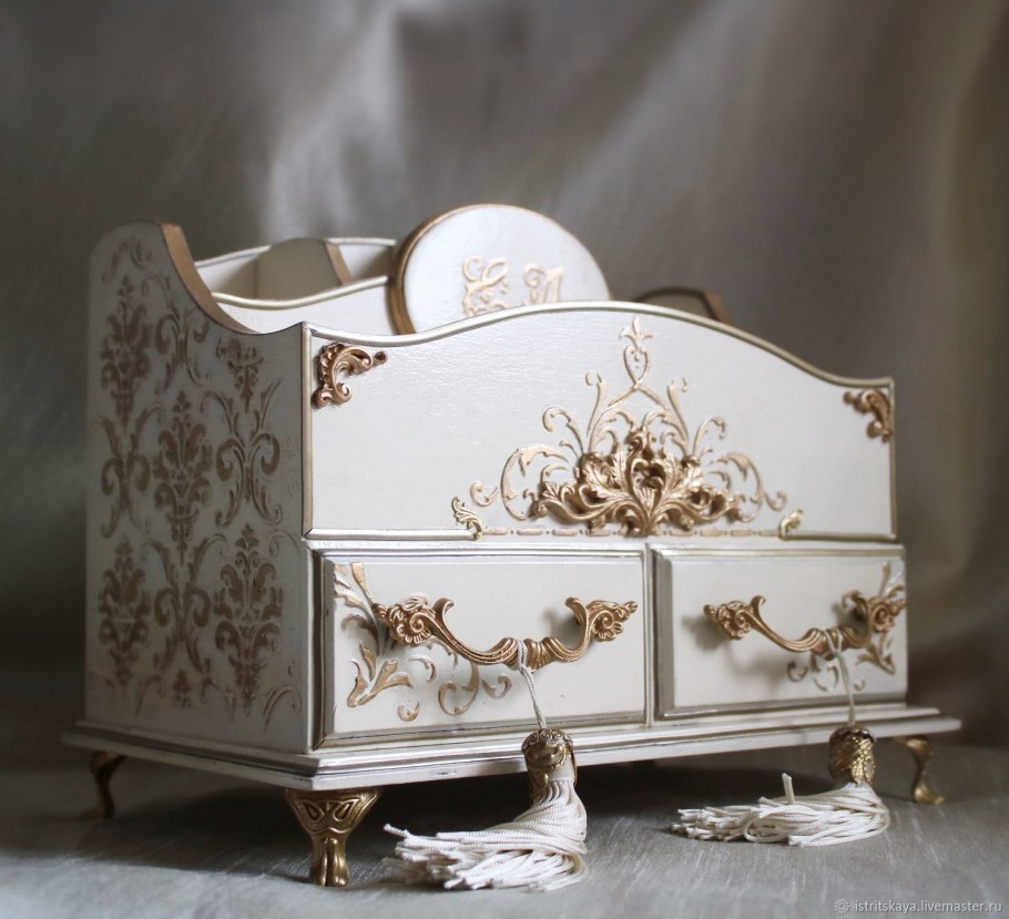 Мини комодик для косметики